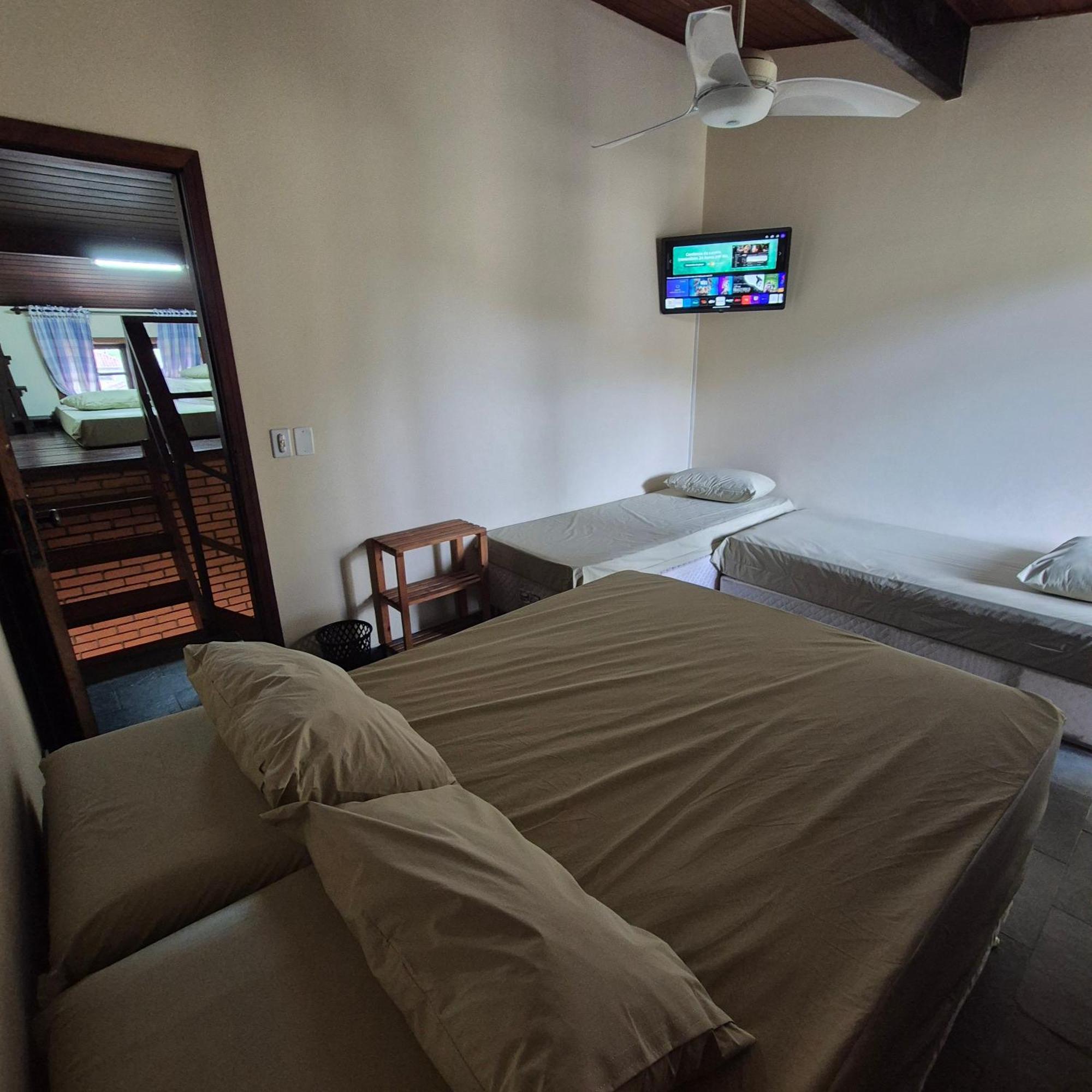 Casa 7 Em Ubatuba No Centro Condominio Com Piscina E Churrasqueira Esterno foto