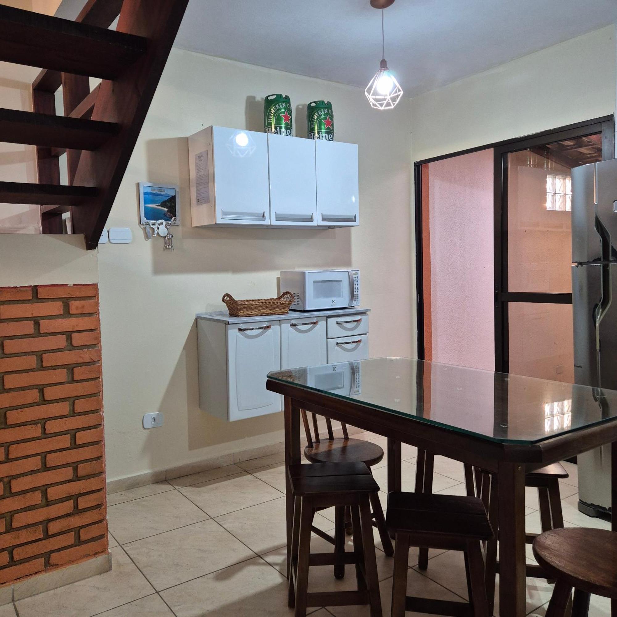 Casa 7 Em Ubatuba No Centro Condominio Com Piscina E Churrasqueira Esterno foto