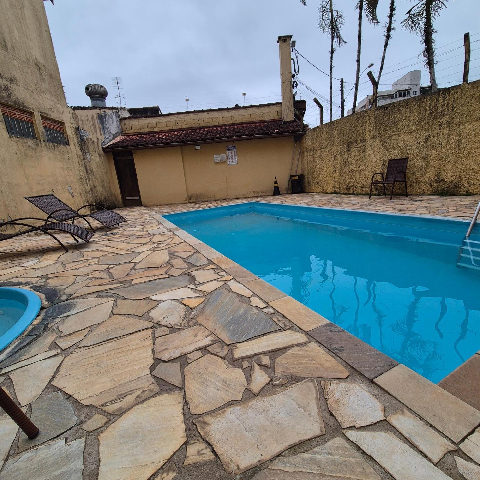 Casa 7 Em Ubatuba No Centro Condominio Com Piscina E Churrasqueira Esterno foto